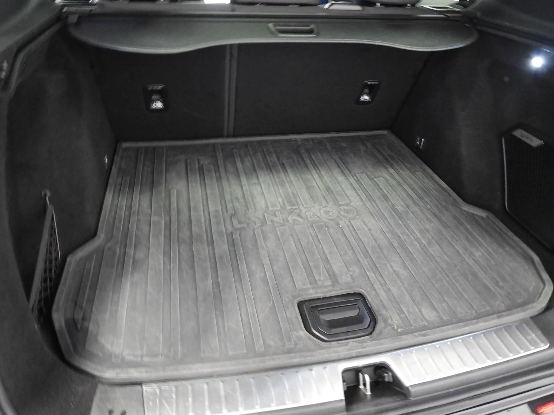 Hoofdafbeelding Lynk & Co 01