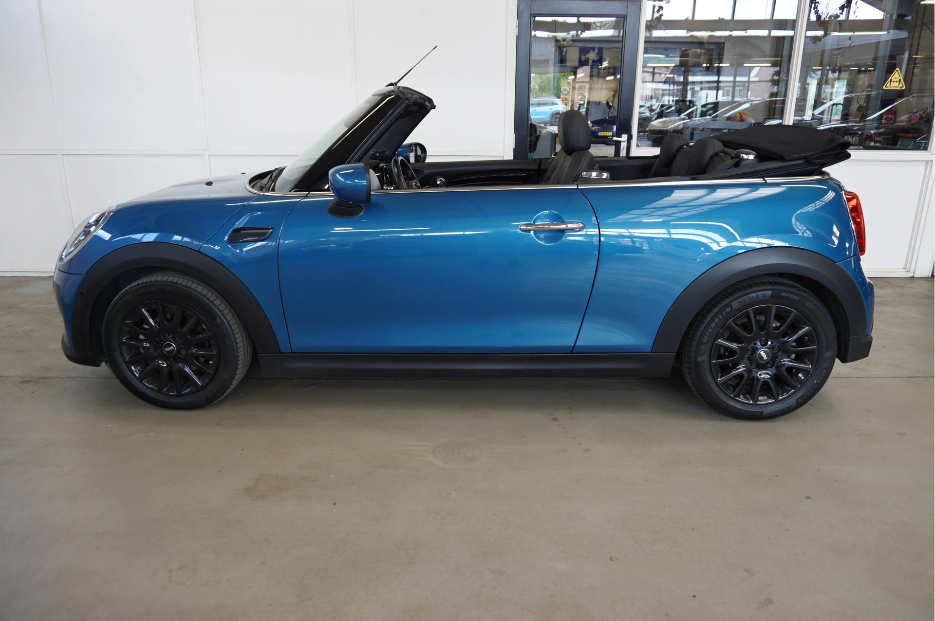 Hoofdafbeelding MINI Cooper Cabrio