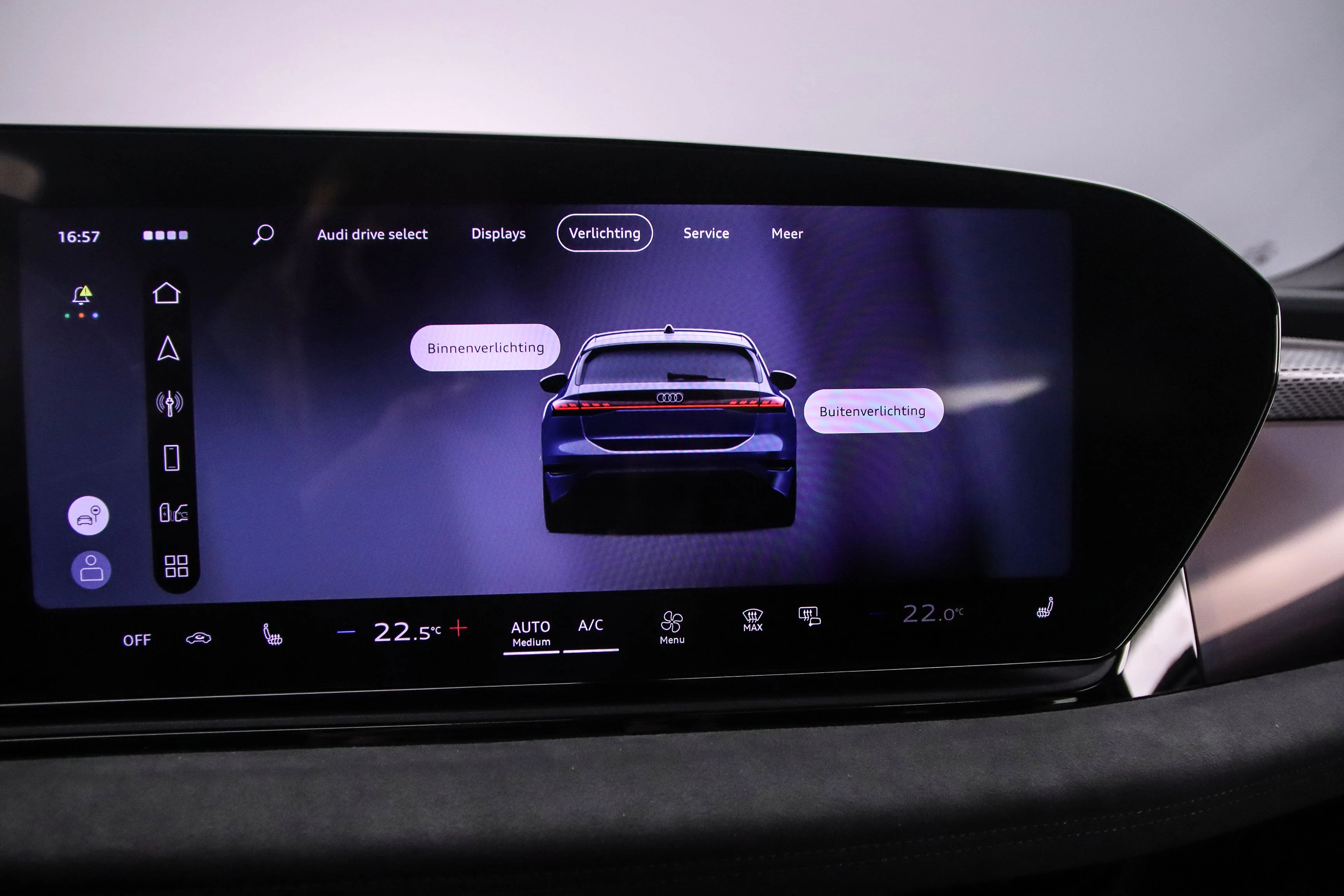 Hoofdafbeelding Audi A6 Avant e-tron