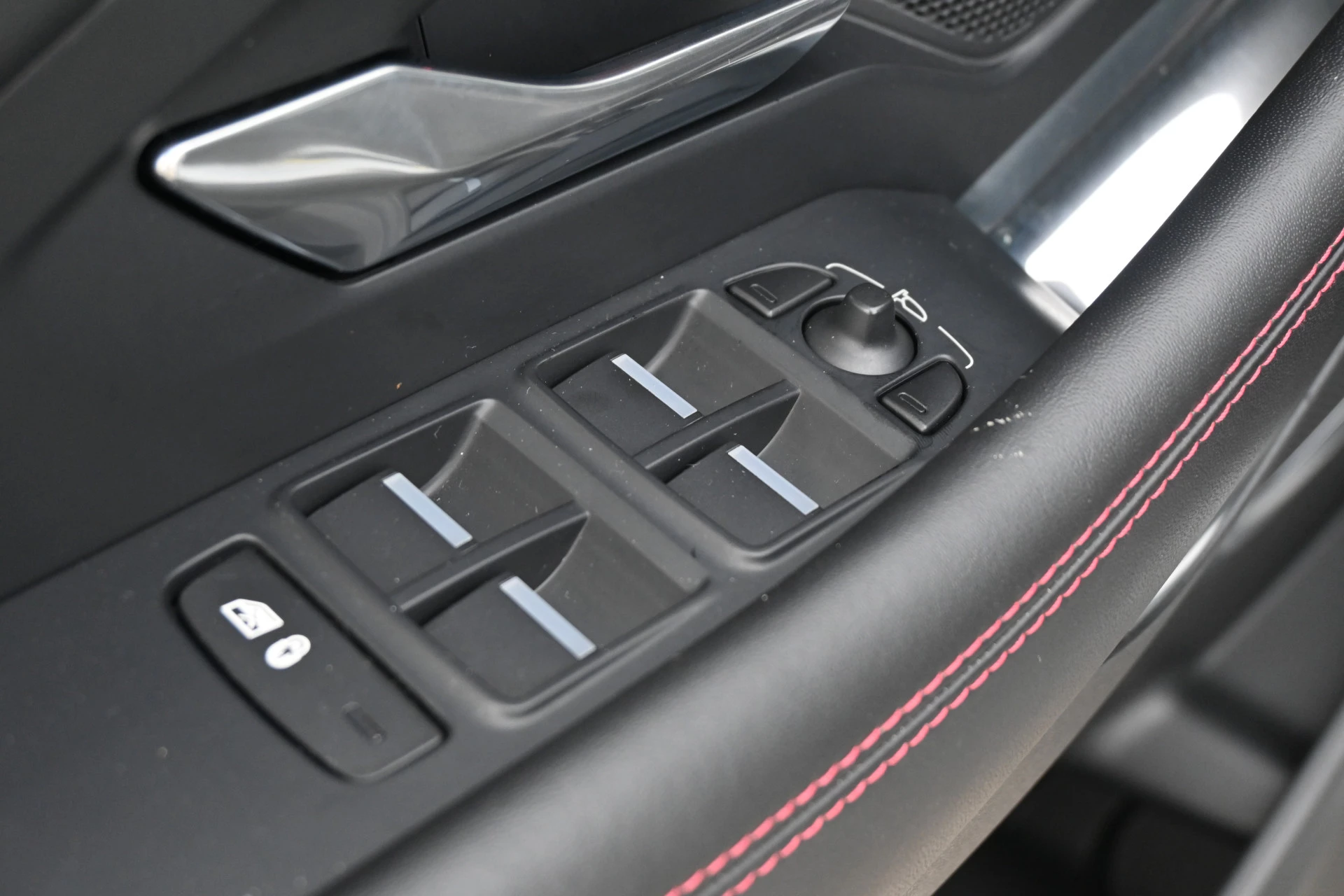 Hoofdafbeelding Jaguar E-PACE