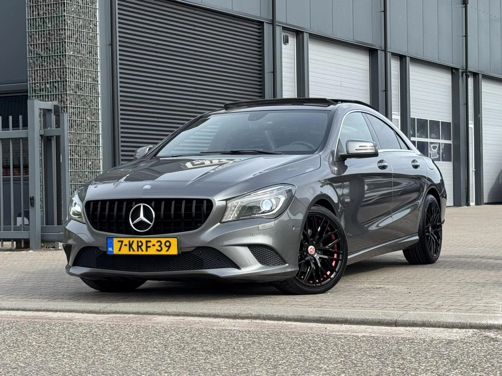 Hoofdafbeelding Mercedes-Benz CLA