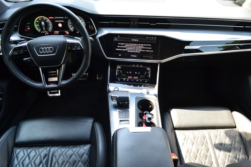 Hoofdafbeelding Audi A6