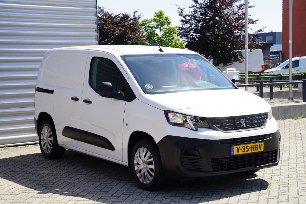 Hoofdafbeelding Peugeot Partner