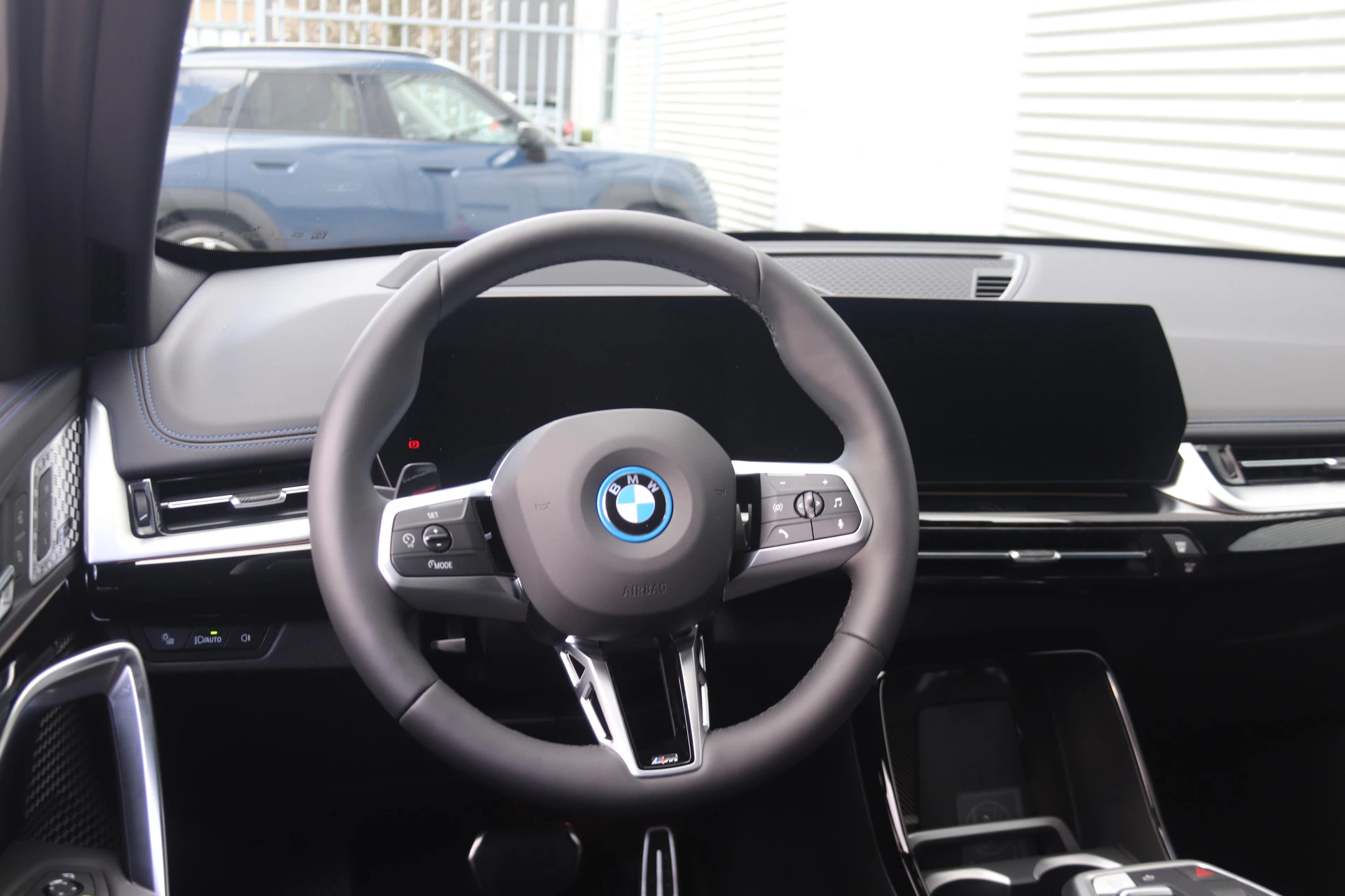 Hoofdafbeelding BMW iX1