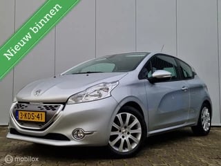 PEUGEOT 208 1.4 E-HDi ACTIVE AUTOMAAT/CLIMATE/NAVI/BLUETOOTH/TREKHAAK//PDC/CRUISE/16''LMV