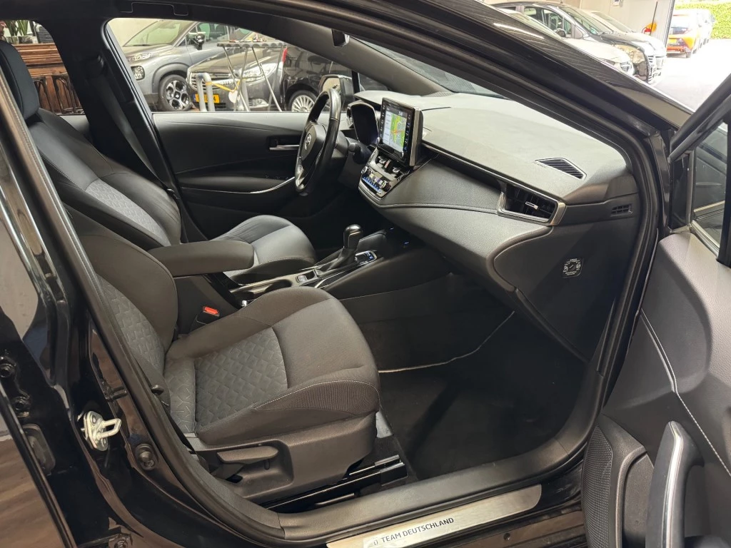 Hoofdafbeelding Toyota Corolla