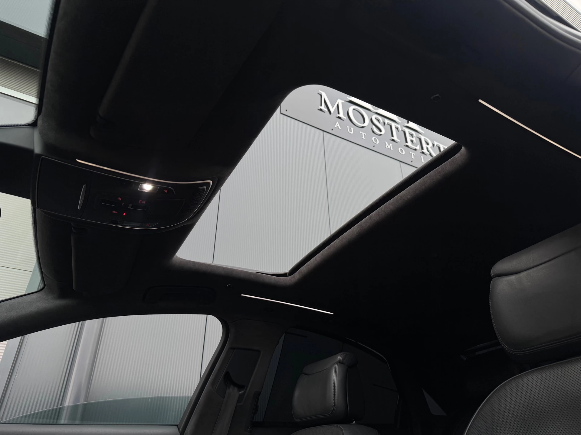 Hoofdafbeelding Audi A8