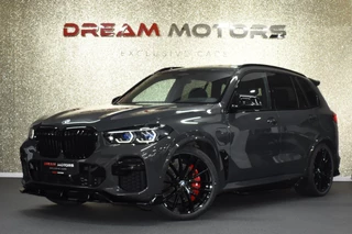 Hoofdafbeelding BMW X5 BMW X5 45e M-Sport xDrive 394pk | AKRAPOVIC | 4-WIELBESTURING | TREKHAAK