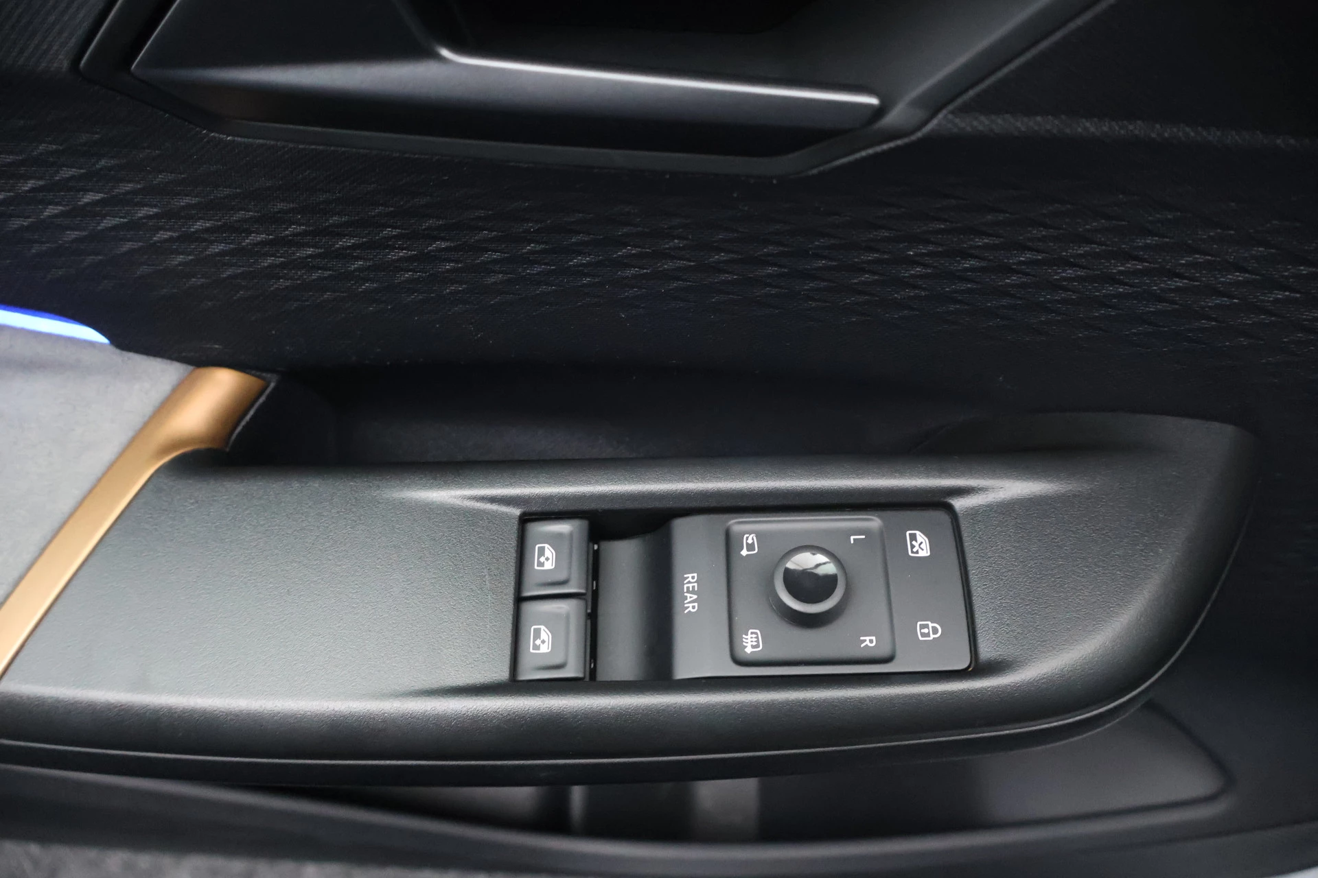 Hoofdafbeelding CUPRA Born