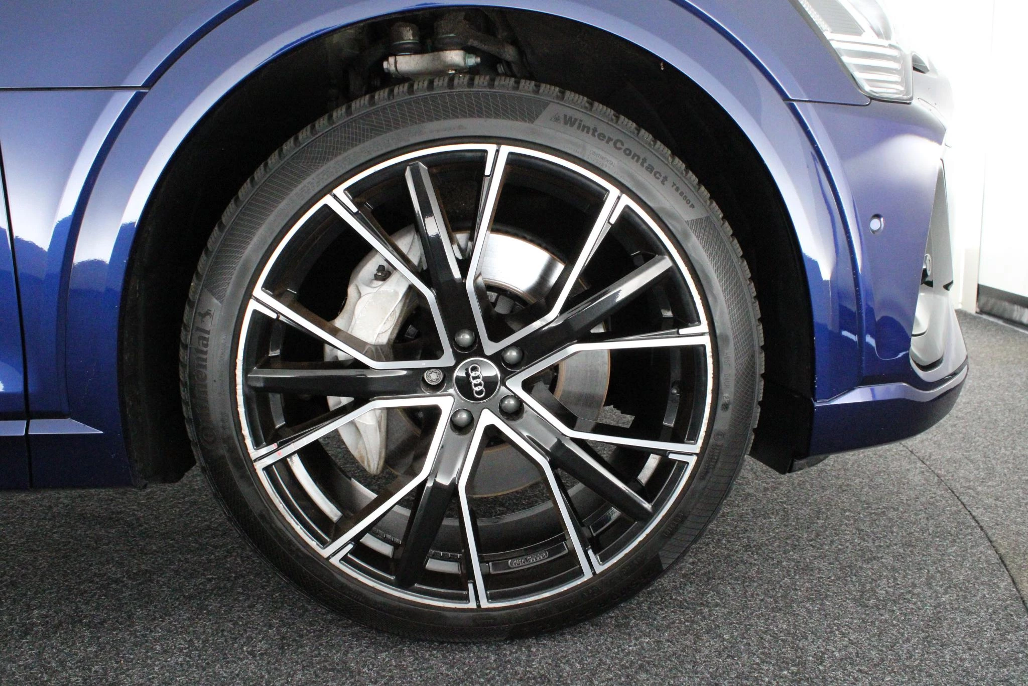 Hoofdafbeelding Audi e-tron