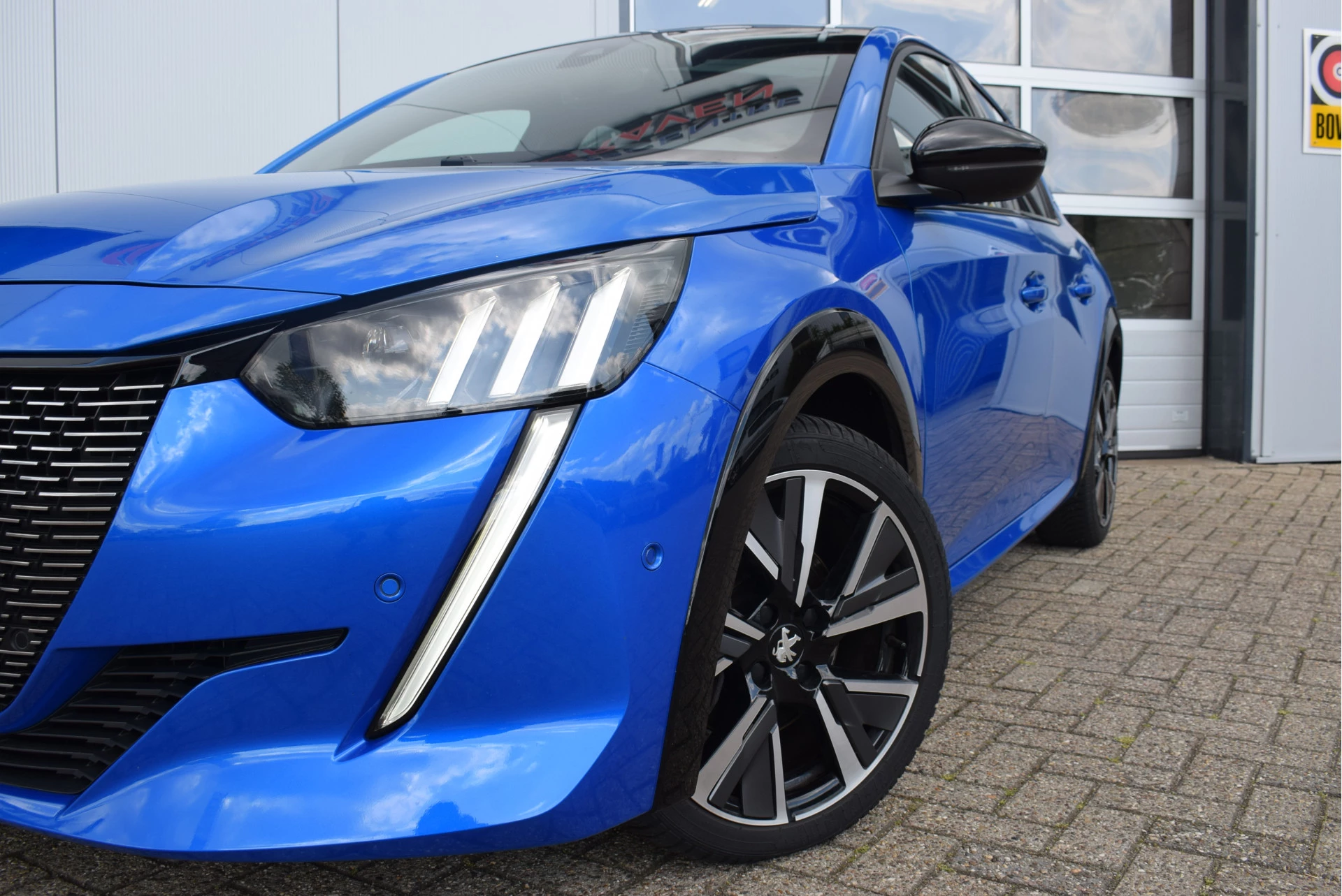 Hoofdafbeelding Peugeot 208