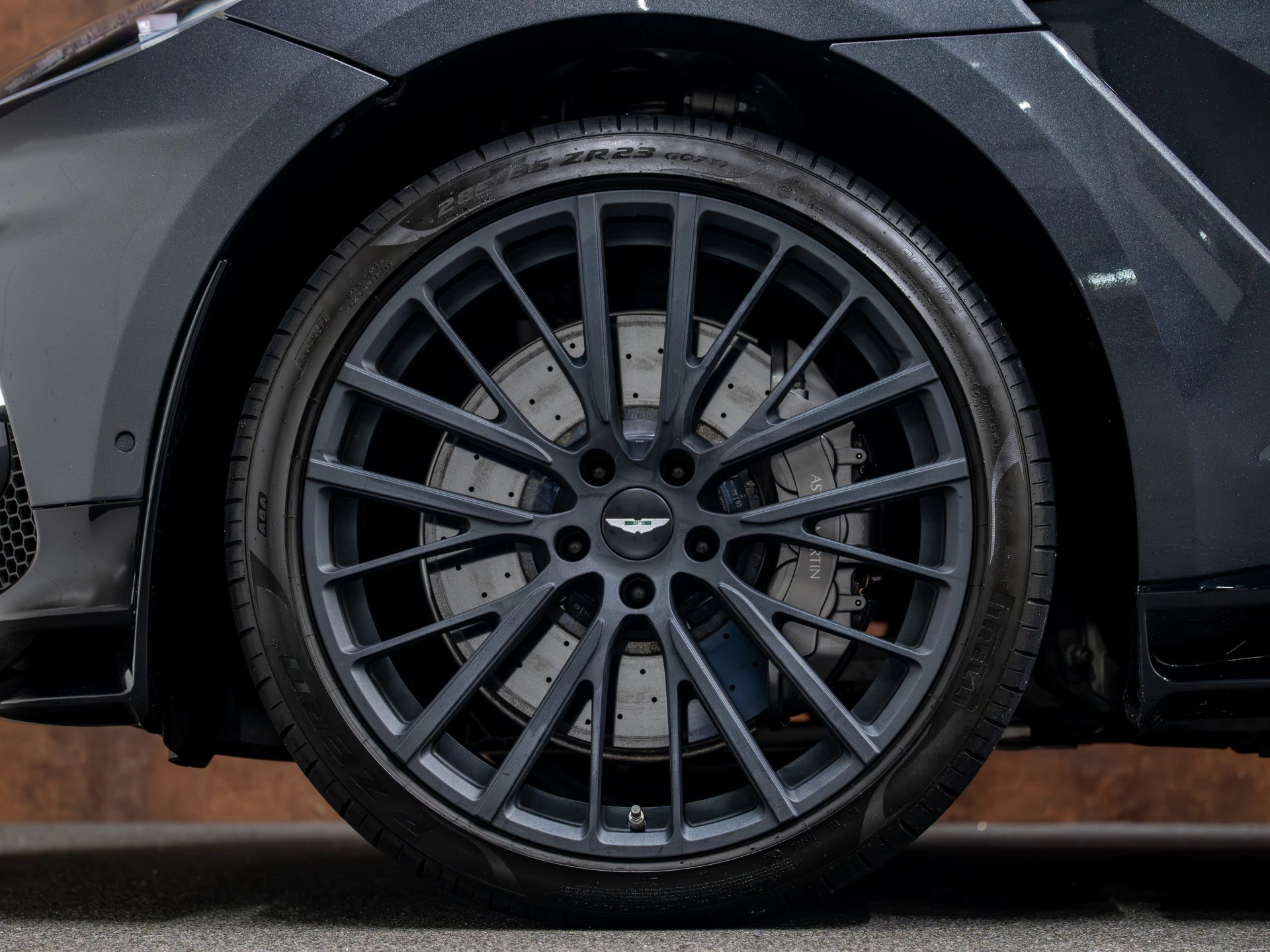 Hoofdafbeelding Aston Martin DBX