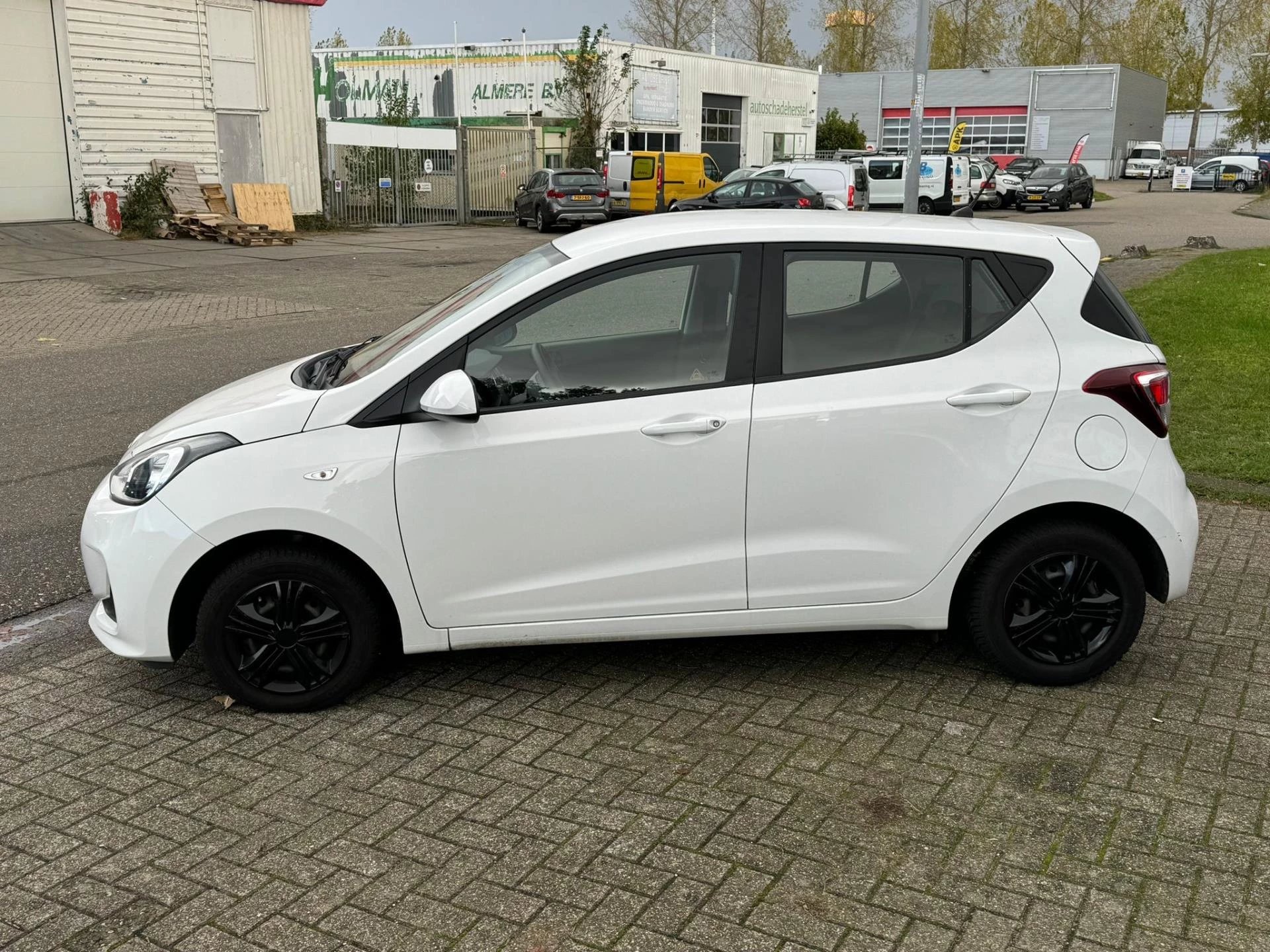 Hoofdafbeelding Hyundai i10