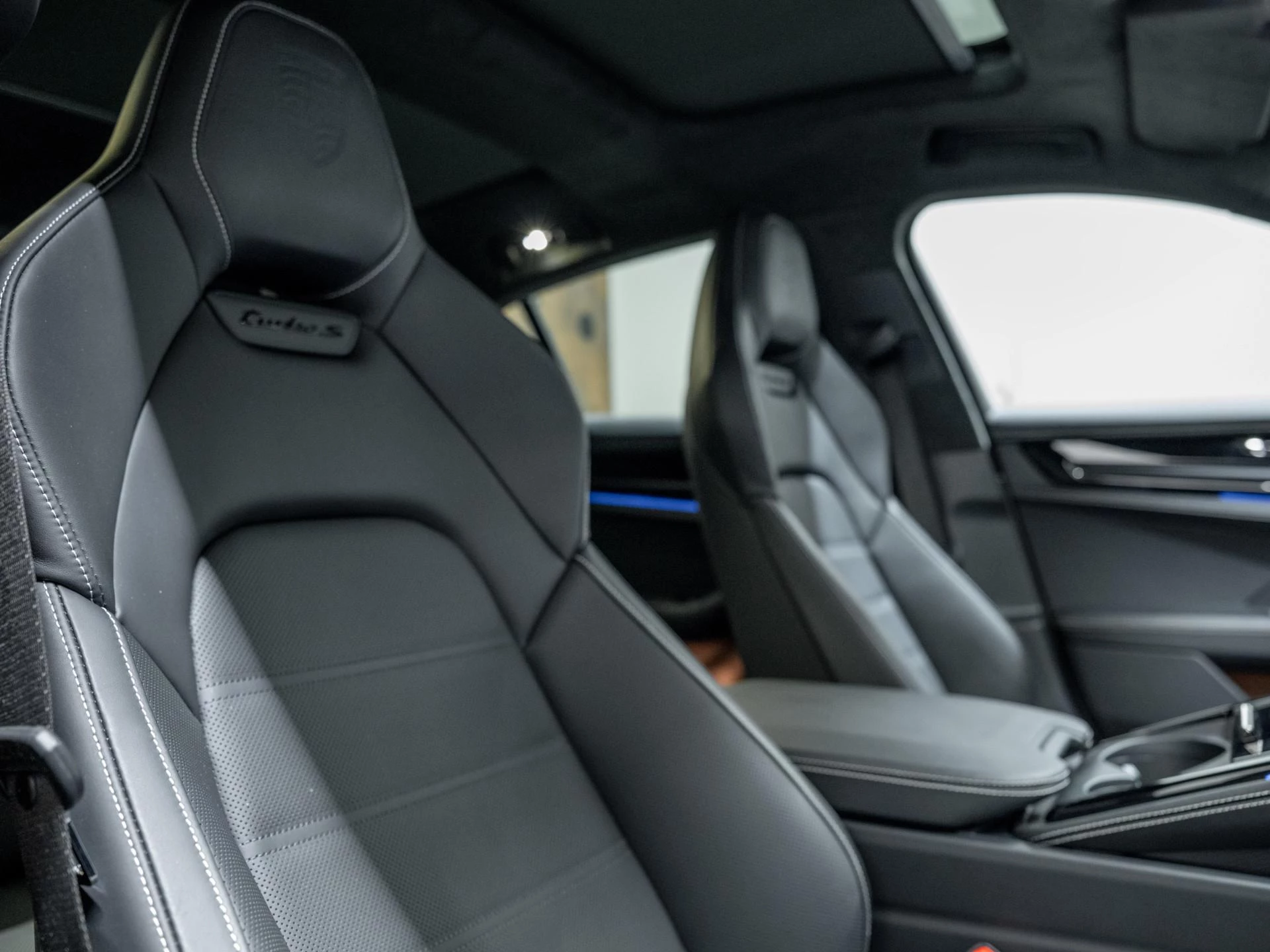 Hoofdafbeelding Porsche Panamera
