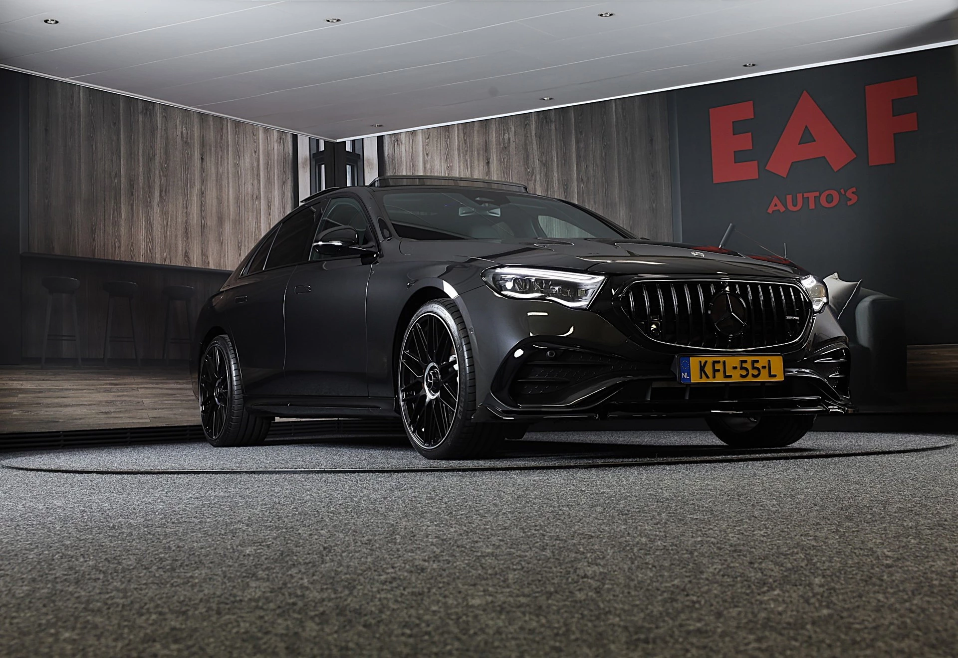 Hoofdafbeelding Mercedes-Benz E-Klasse