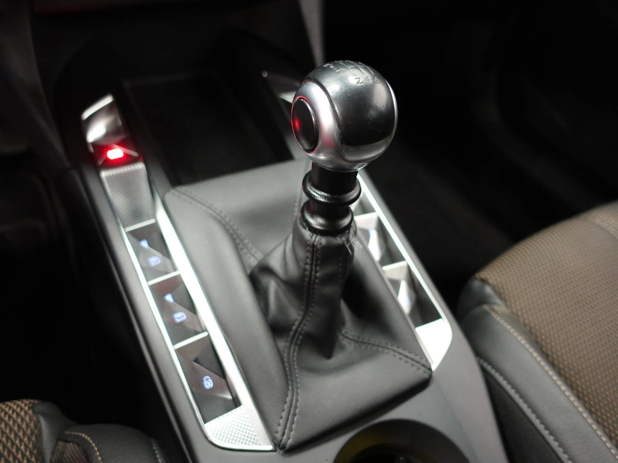 Hoofdafbeelding DS DS 3