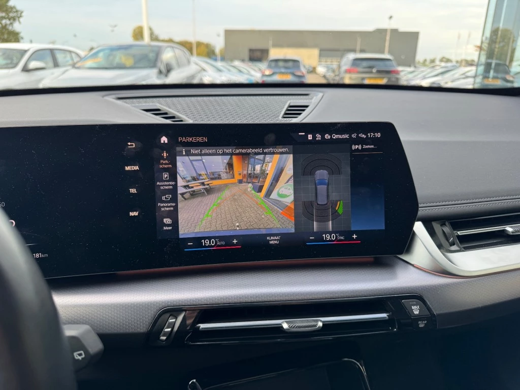 Hoofdafbeelding BMW iX1