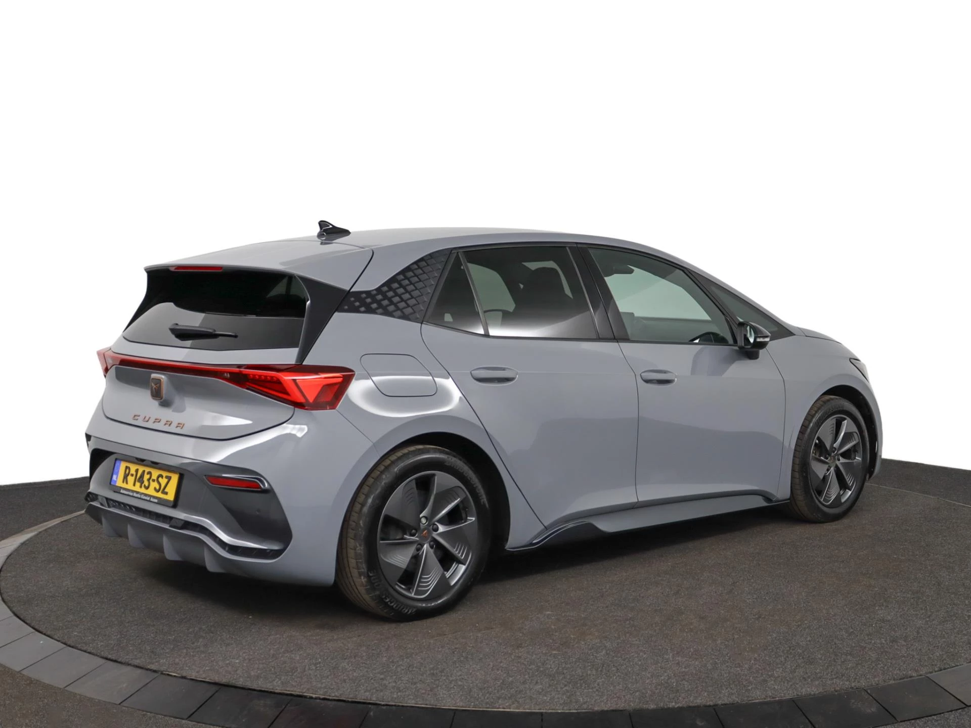 Hoofdafbeelding CUPRA Born