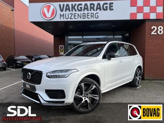 Hoofdafbeelding Volvo XC90 Volvo XC90 2.0 T8 Recharge AWD R-Design 7P // LEDER-ALCANTARA // 360 CAMERA // BIRCH LIGHT // SCHUIF-KANTELDAK // HARMAN KARDON // WEGKLAPBARE TREKHAAK //