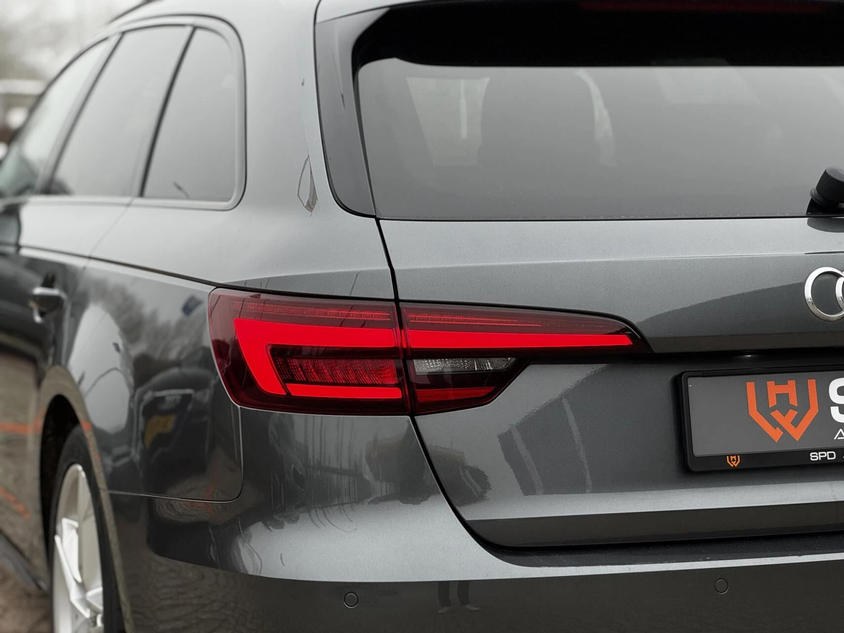 Hoofdafbeelding Audi A4