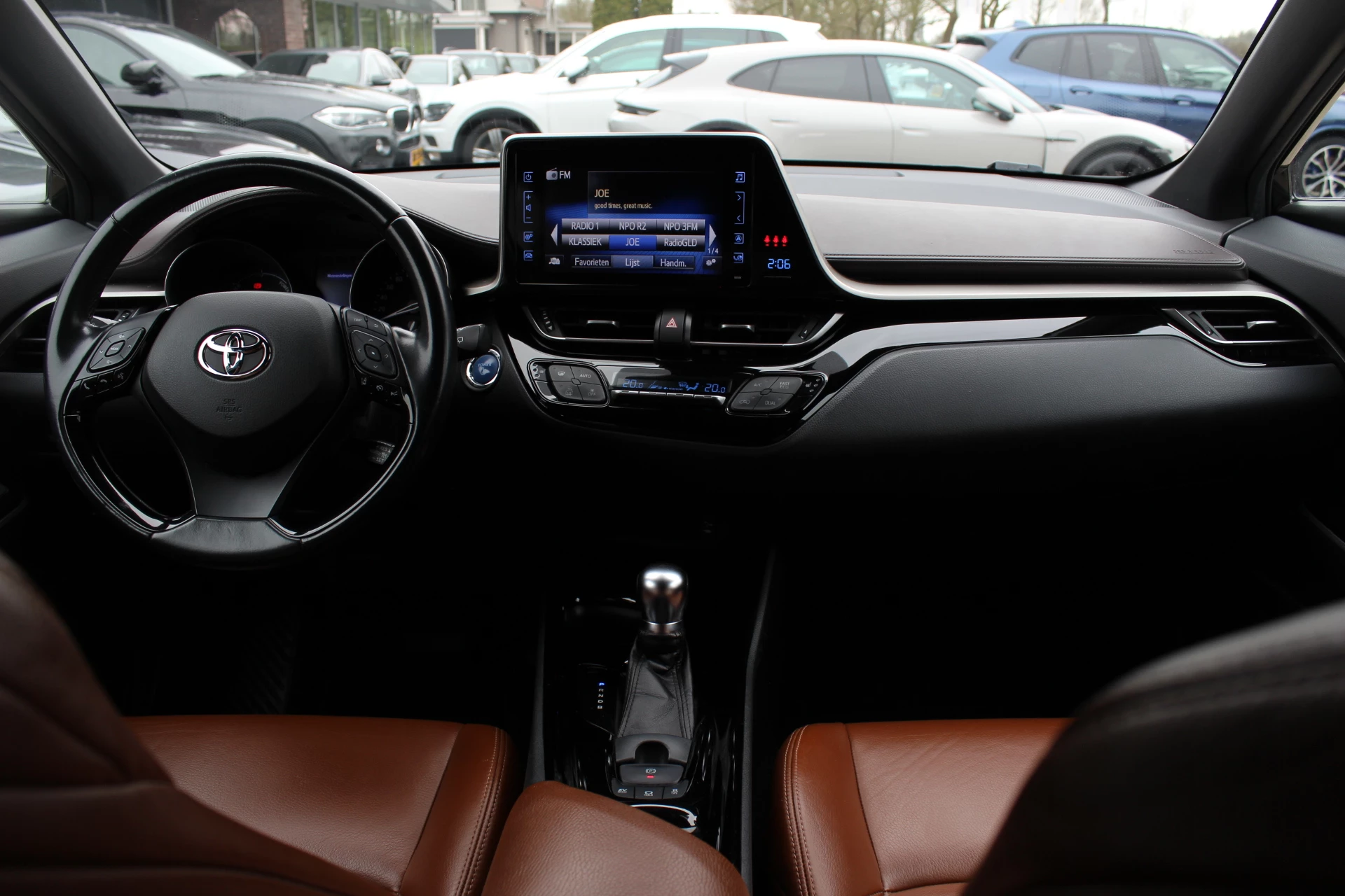 Hoofdafbeelding Toyota C-HR