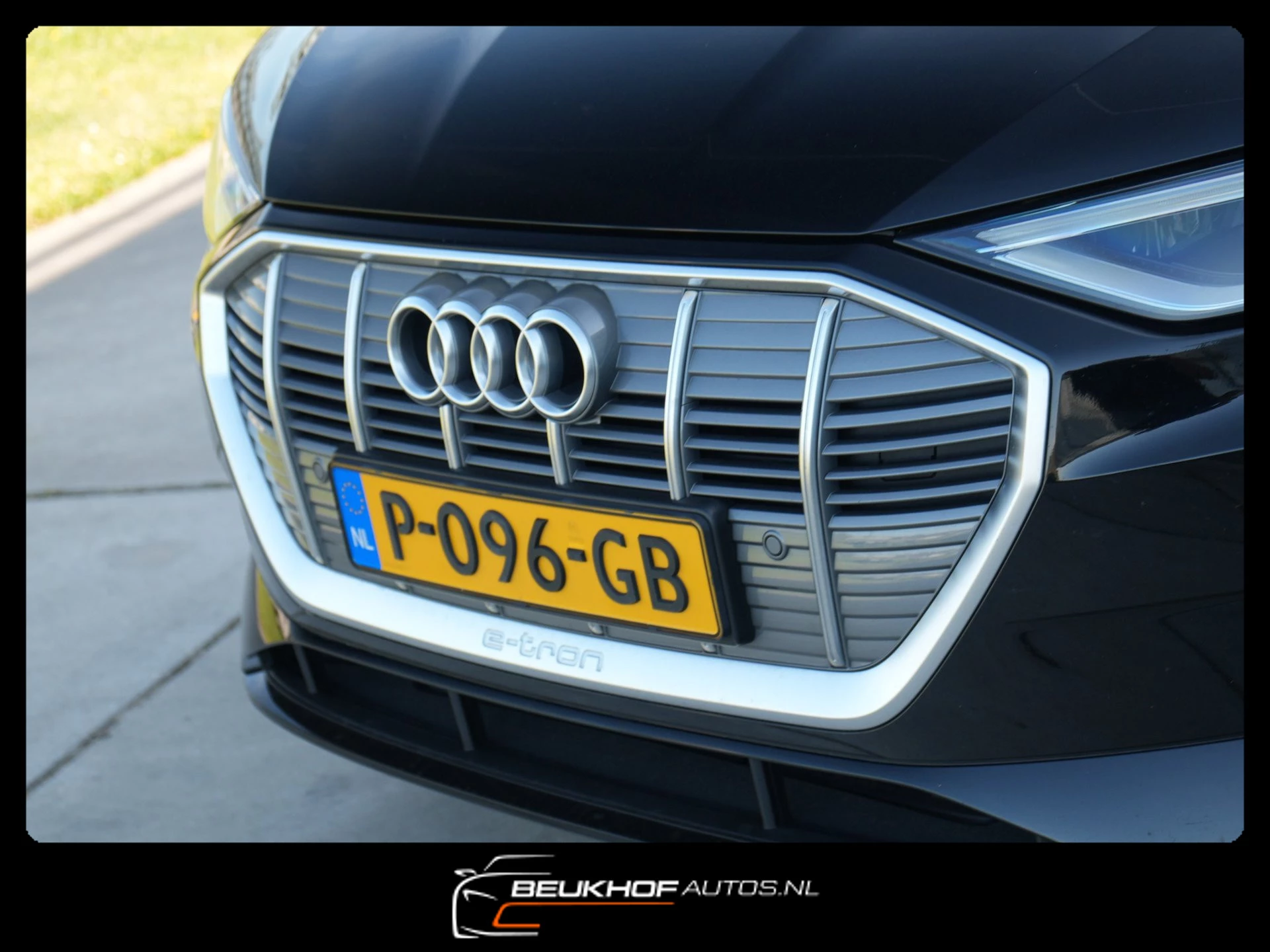 Hoofdafbeelding Audi e-tron