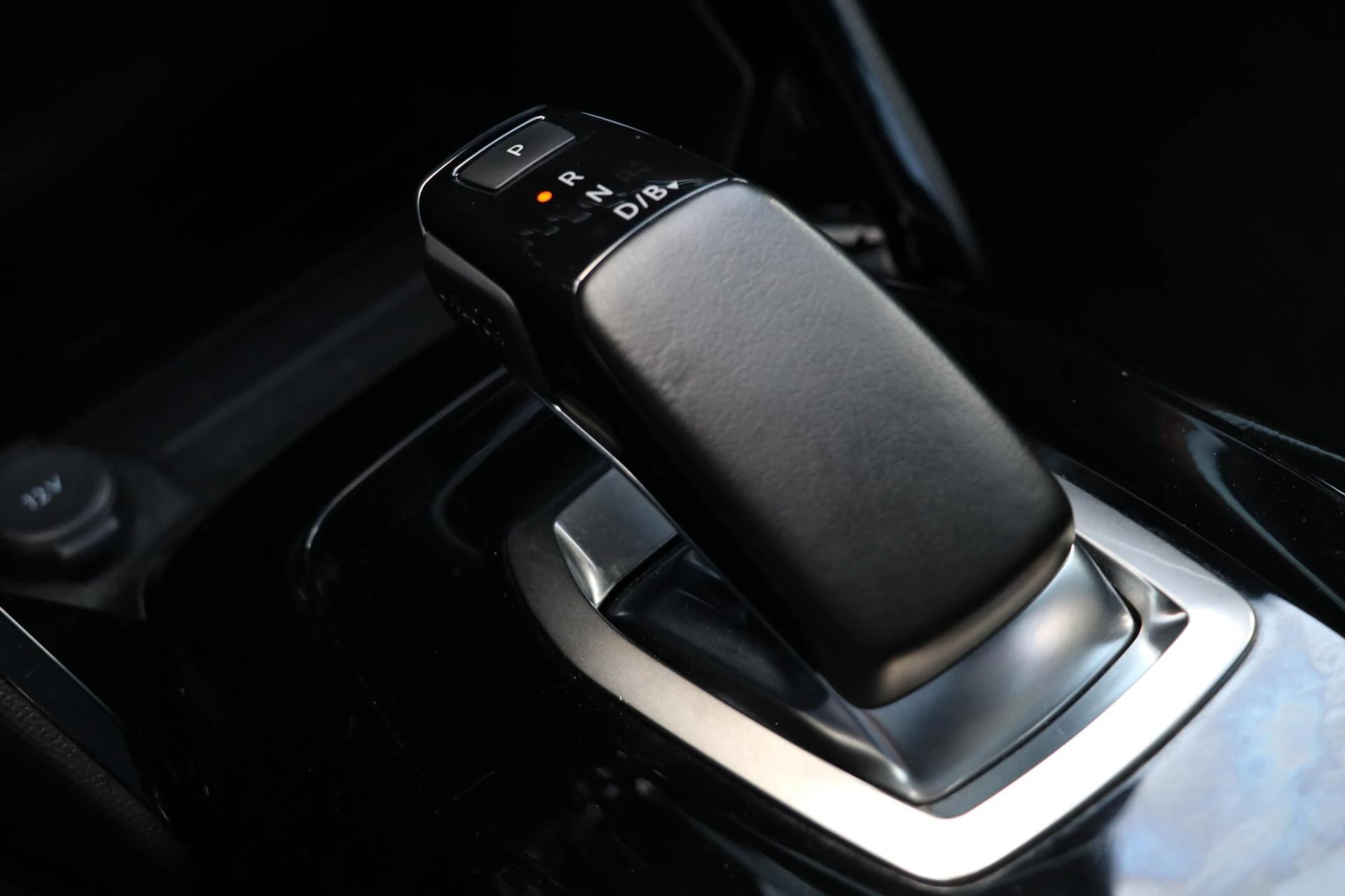 Hoofdafbeelding Peugeot e-2008