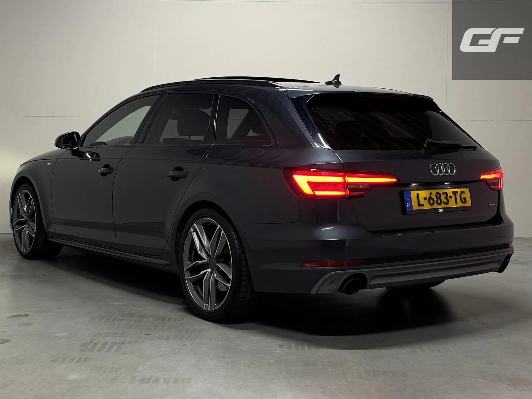 Hoofdafbeelding Audi A4