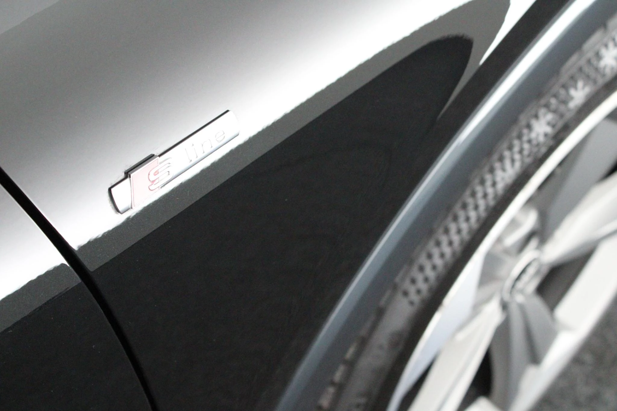 Hoofdafbeelding Audi Q4 e-tron