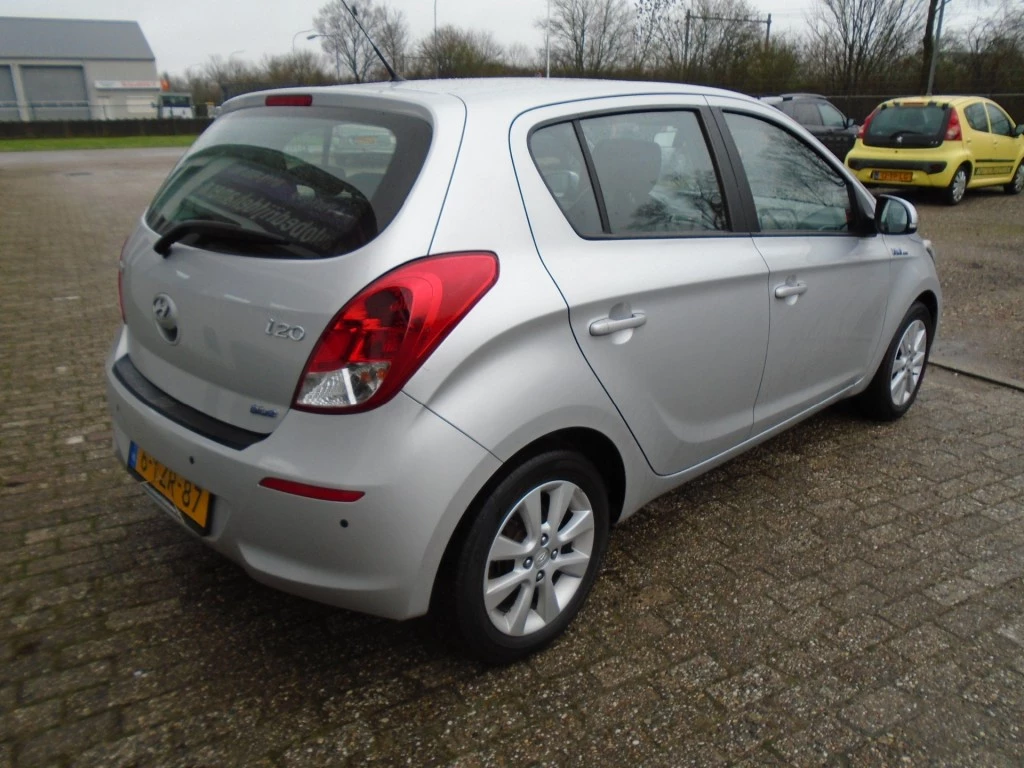 Hoofdafbeelding Hyundai i20