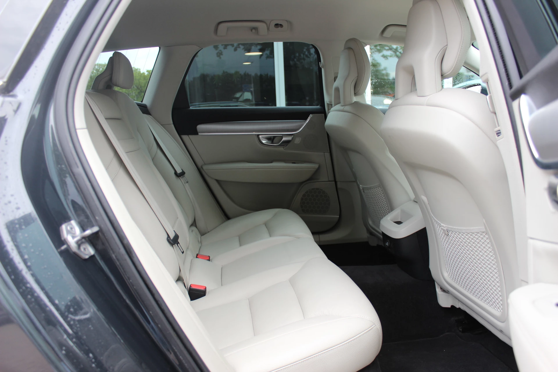 Hoofdafbeelding Volvo V90