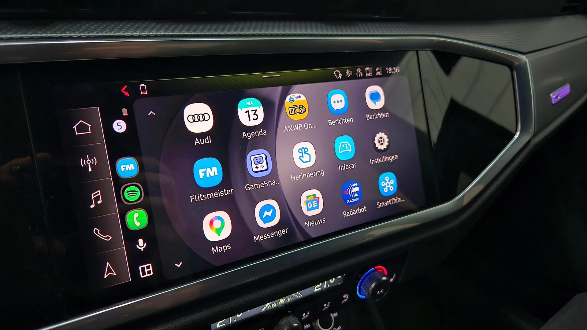 Hoofdafbeelding Audi Q3