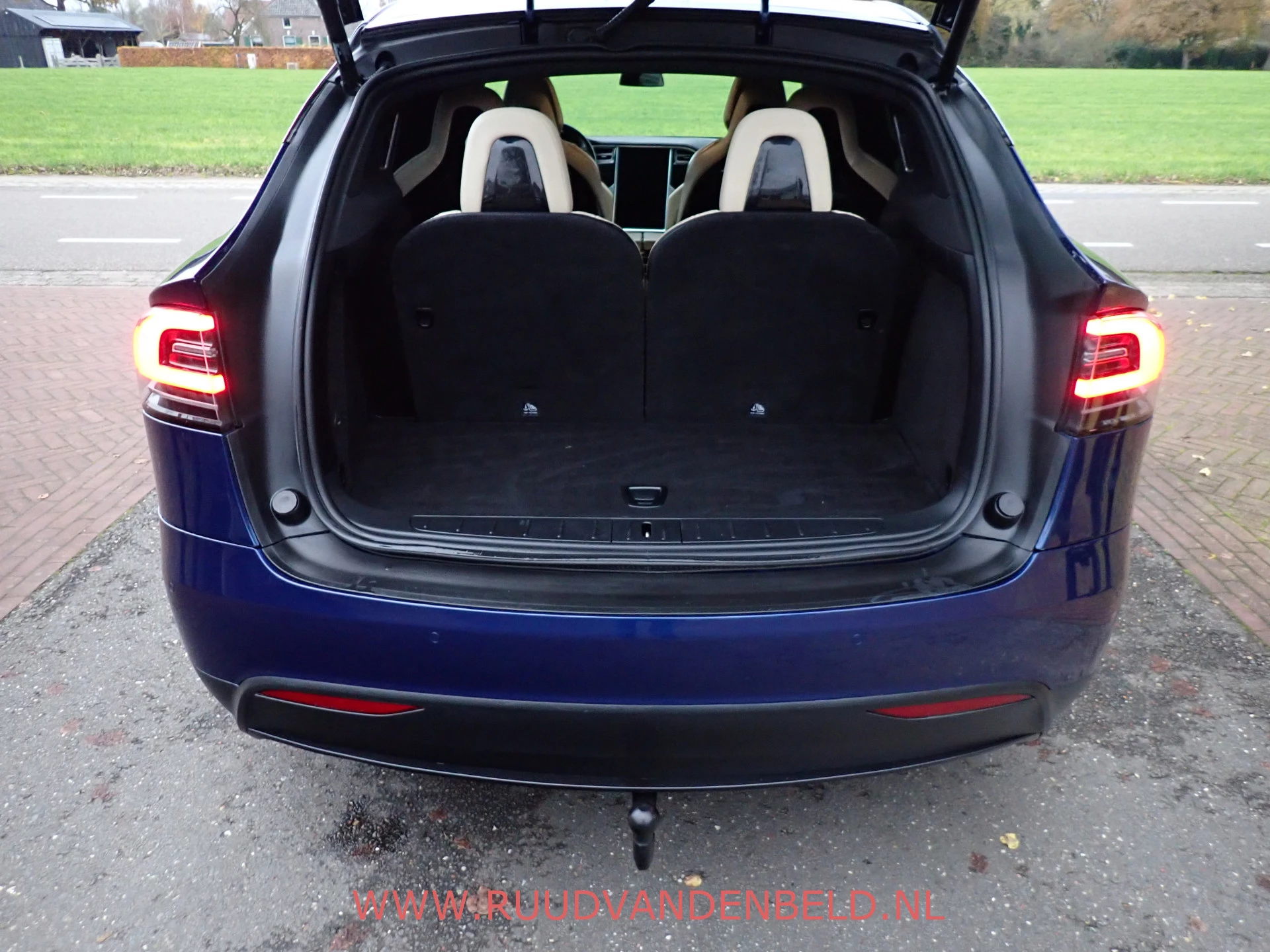 Hoofdafbeelding Tesla Model X