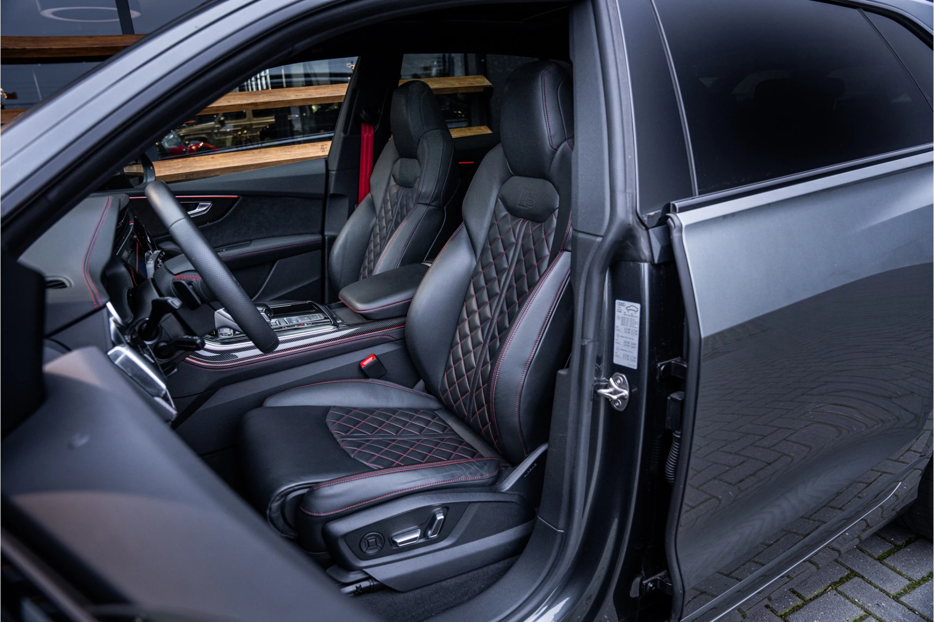 Hoofdafbeelding Audi Q8