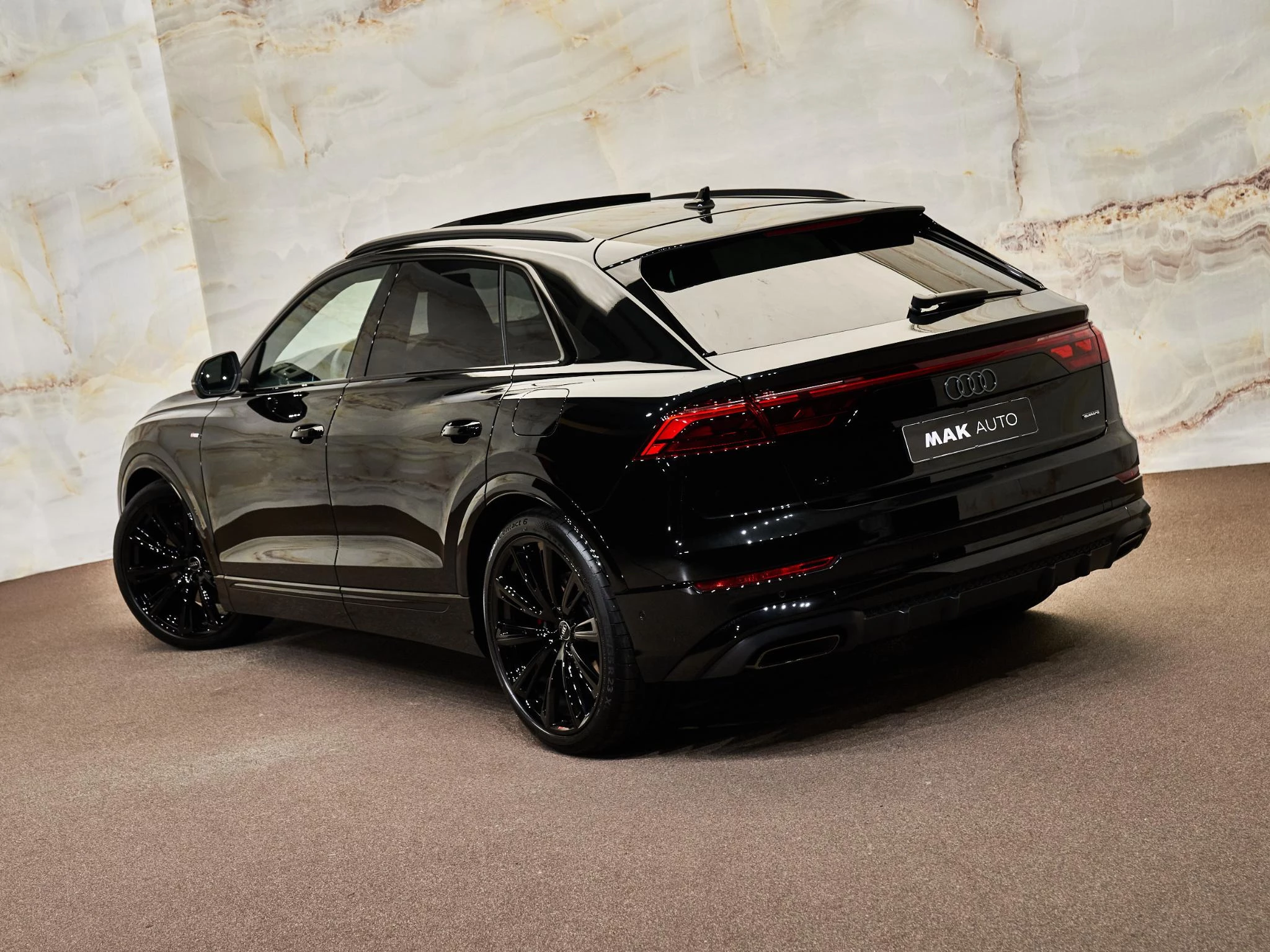 Hoofdafbeelding Audi Q8