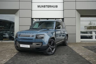 Hoofdafbeelding Land Rover Defender Land Rover Defender 110 P400e 110 SE | Elektrische trekhaak | Schuif/Kantel dak  | Voorstoelen verwarmd / gekoeld | Koelvak |