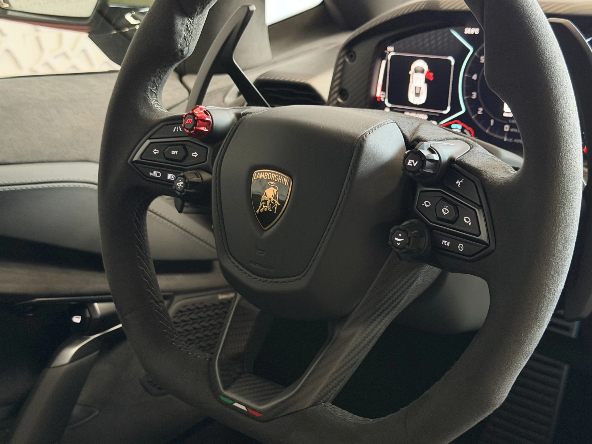 Hoofdafbeelding Lamborghini Revuelto