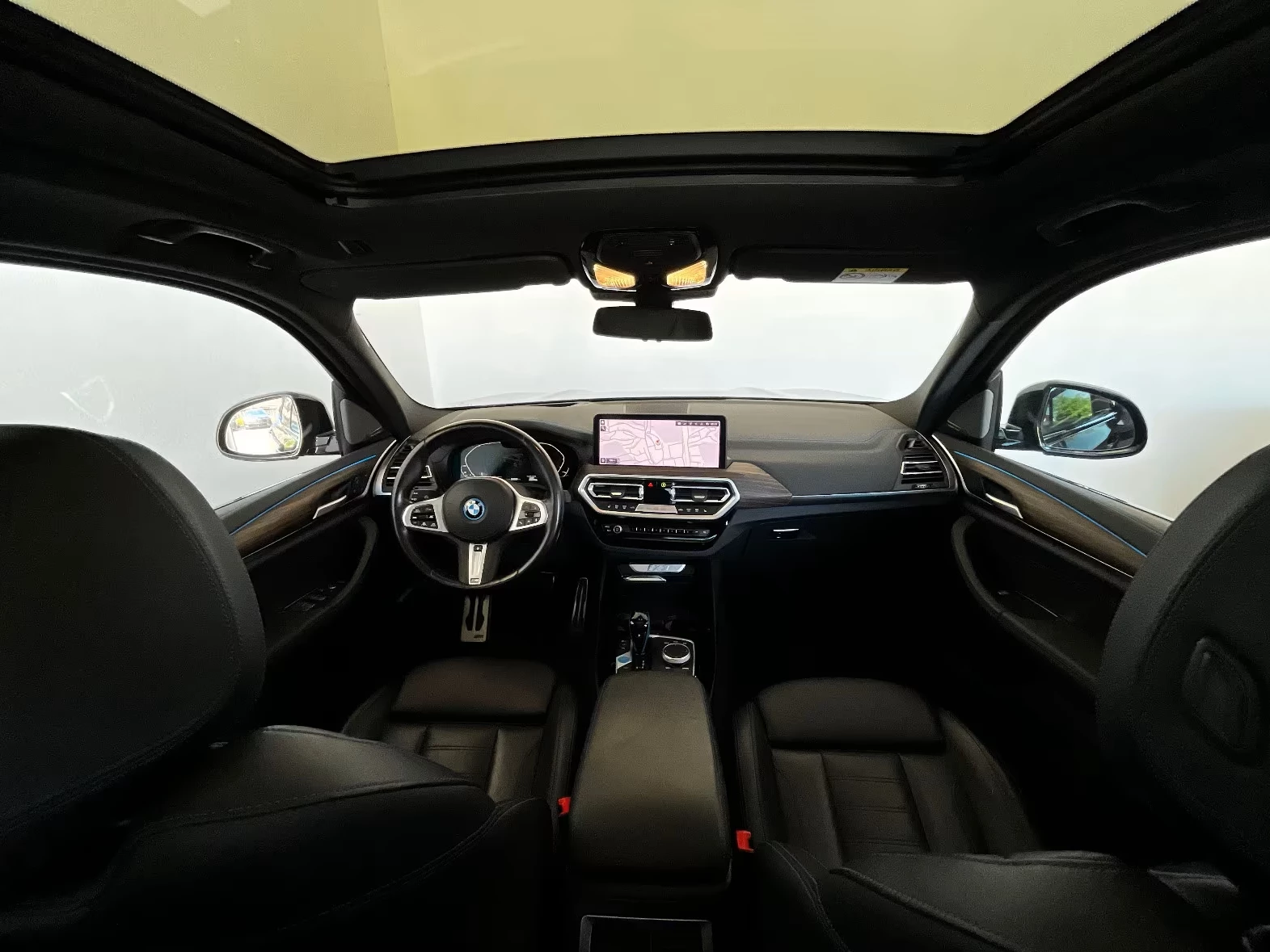 Hoofdafbeelding BMW iX3