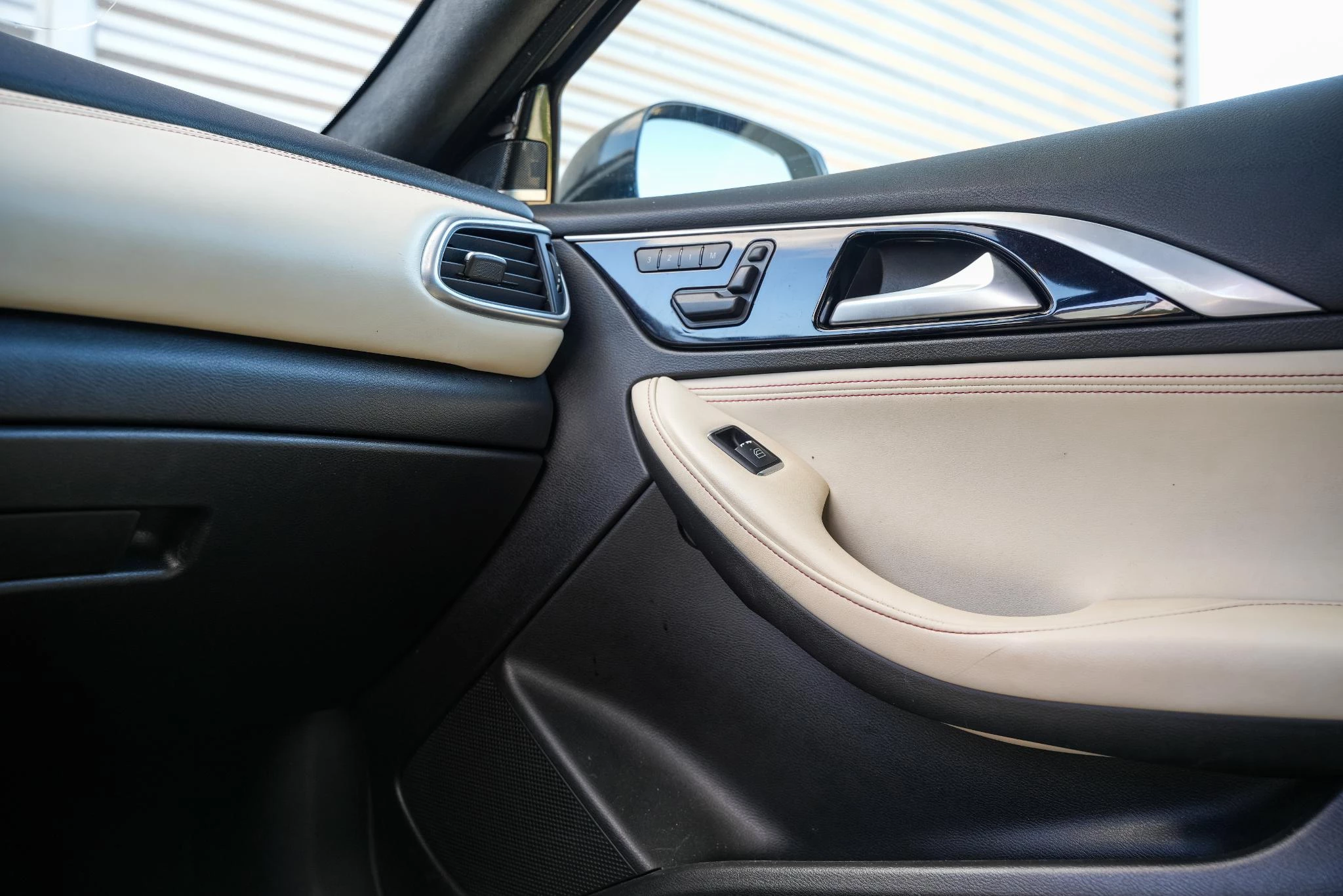 Hoofdafbeelding Infiniti Q