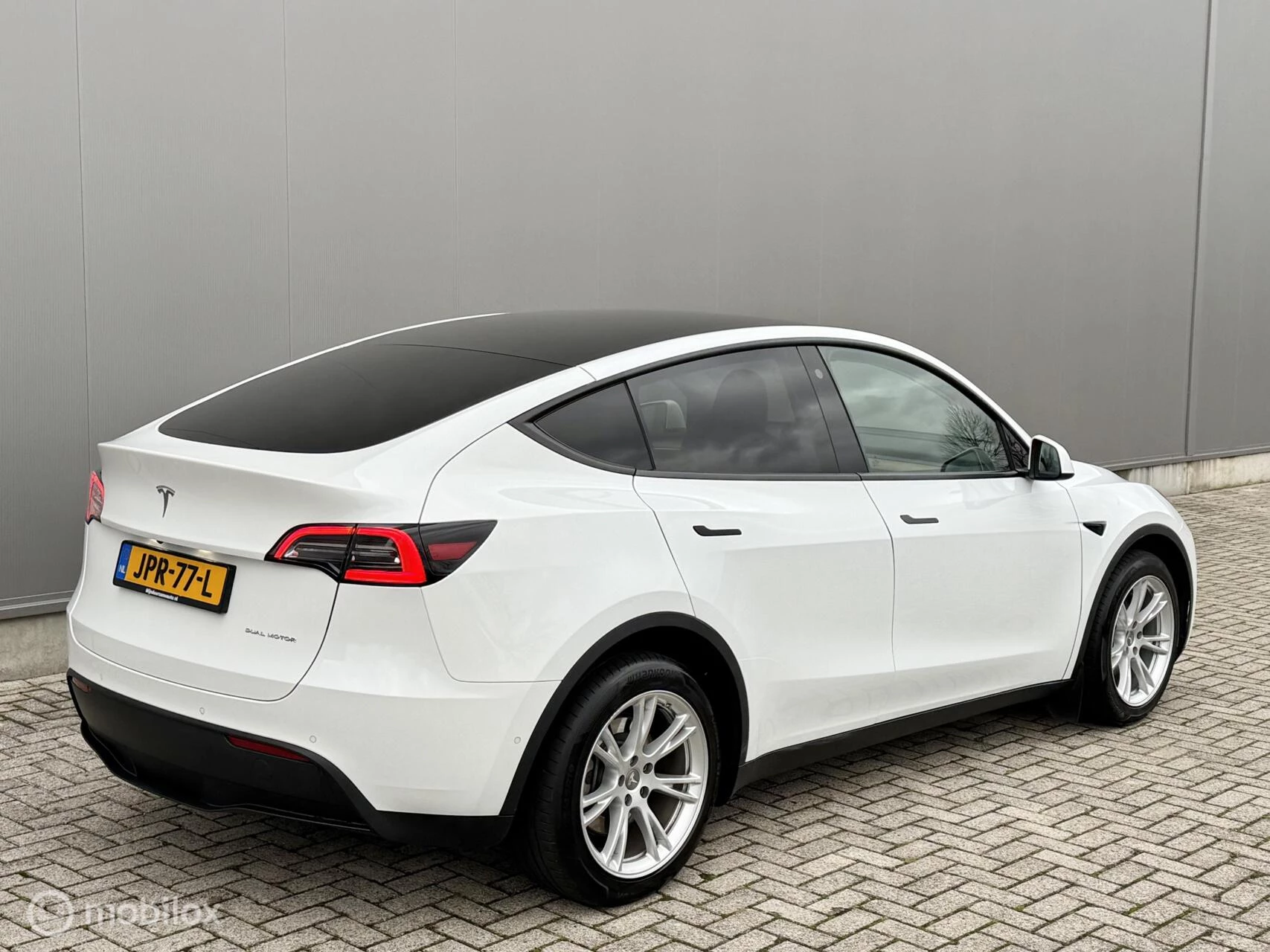 Hoofdafbeelding Tesla Model Y