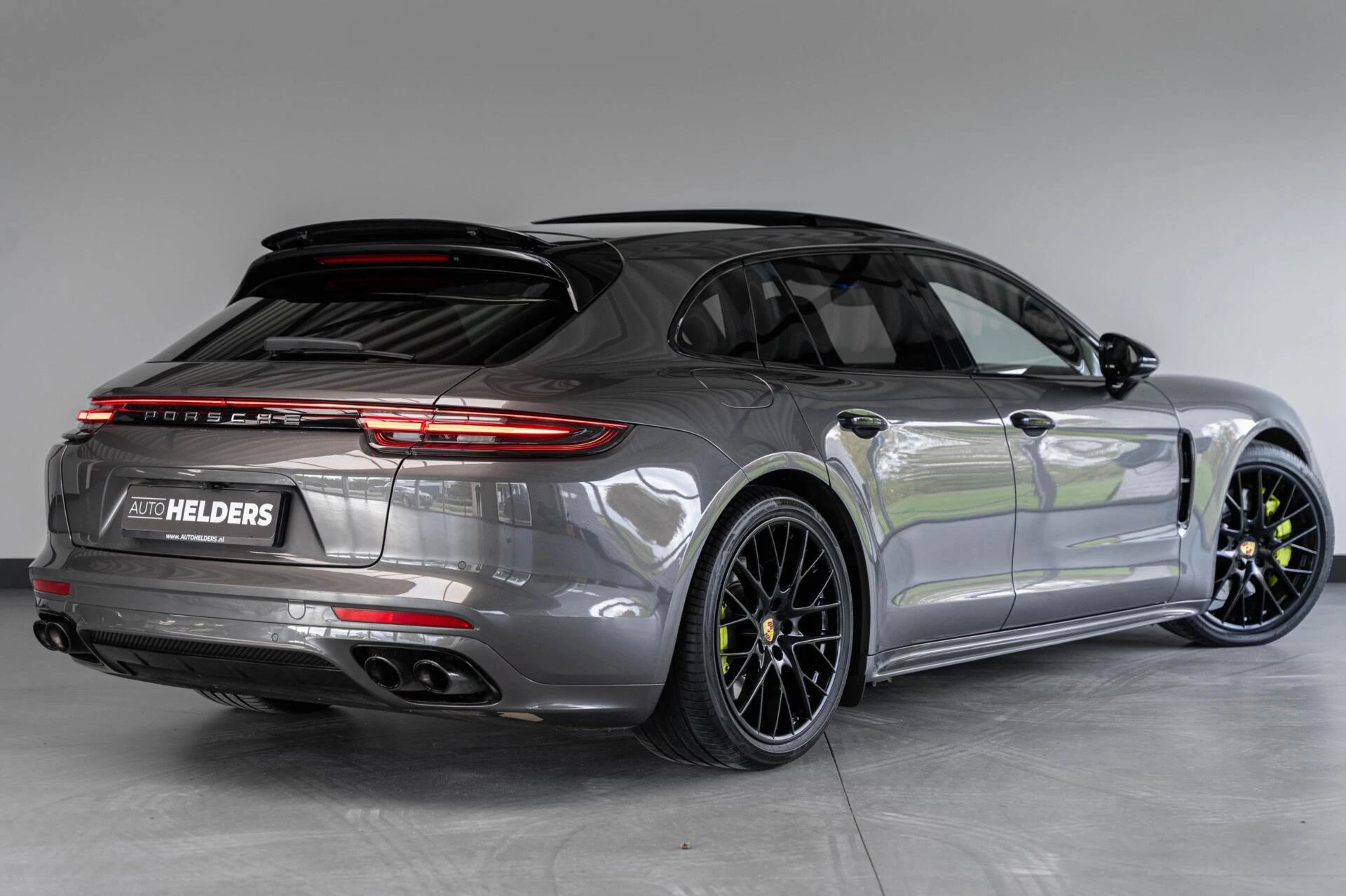 Hoofdafbeelding Porsche Panamera