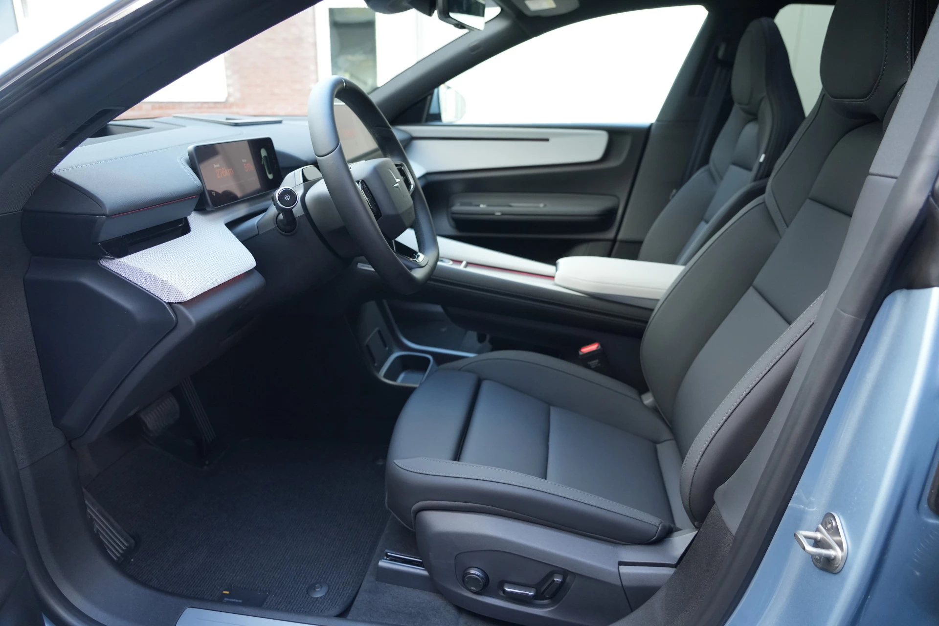 Hoofdafbeelding Polestar 4