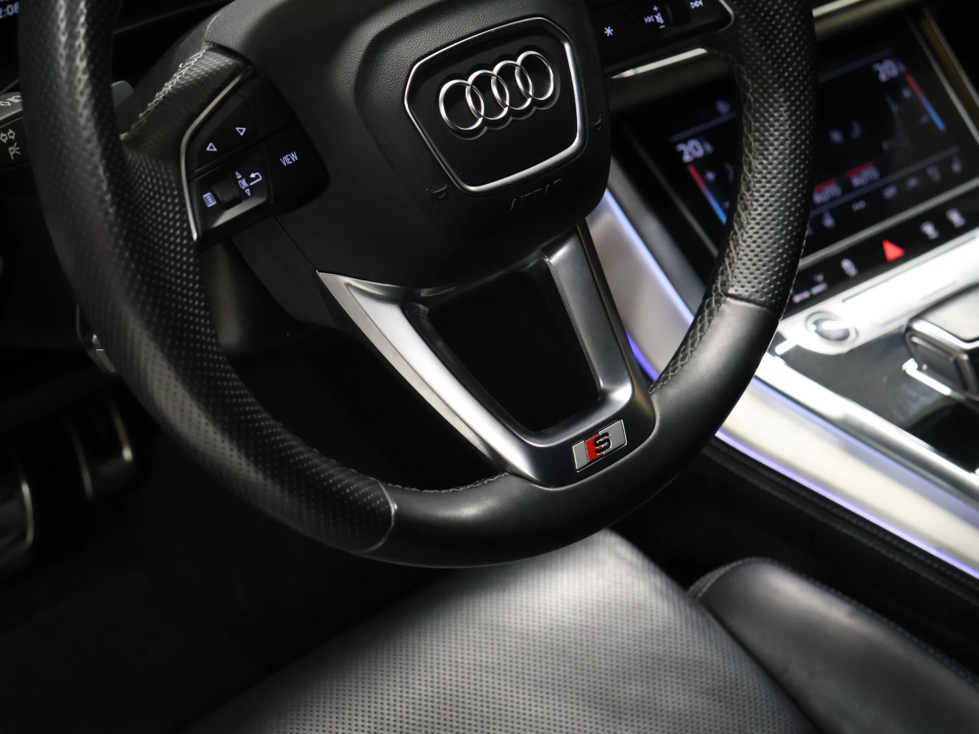 Hoofdafbeelding Audi Q8