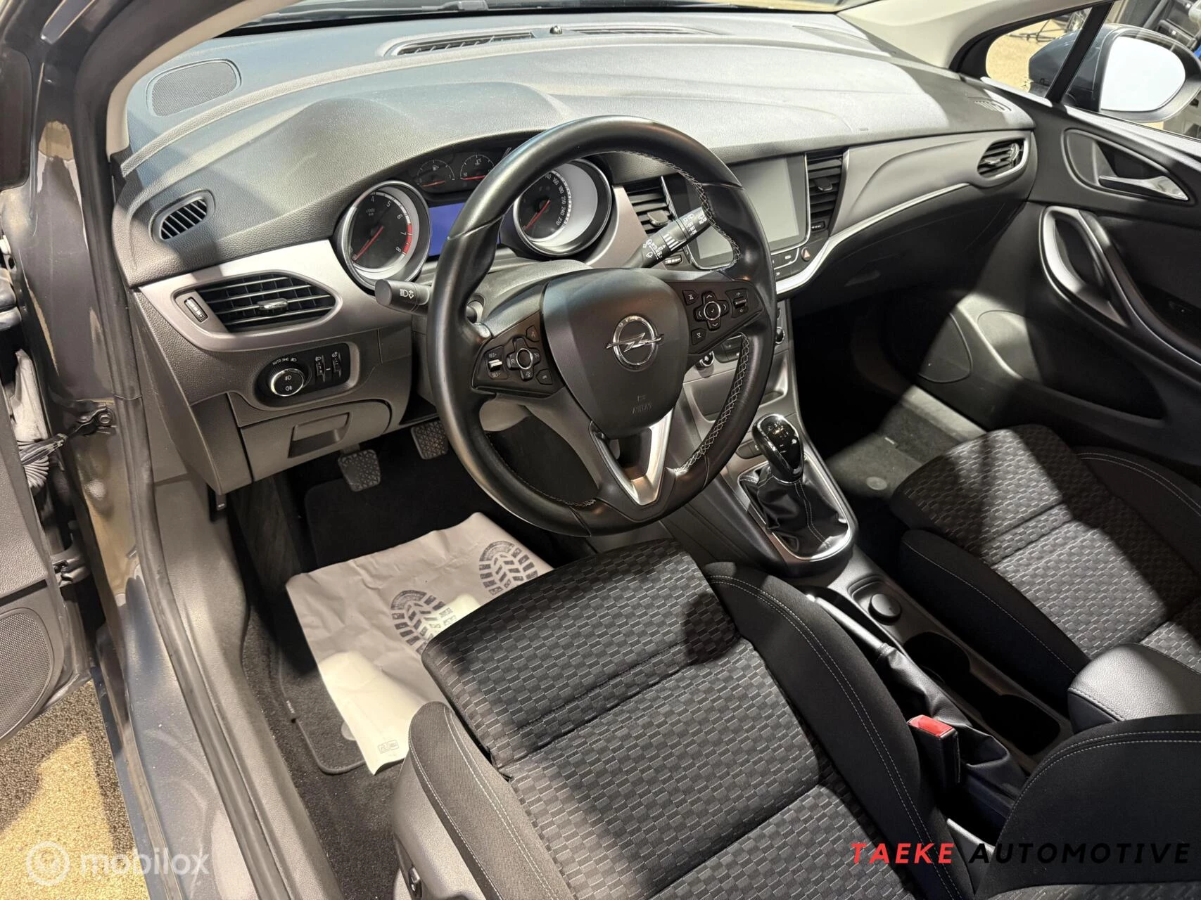 Hoofdafbeelding Opel Astra