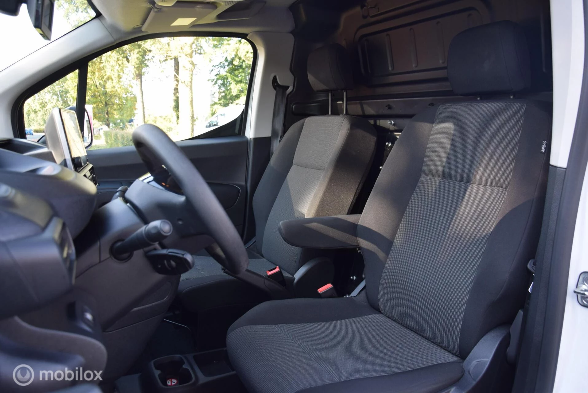 Hoofdafbeelding Peugeot Partner