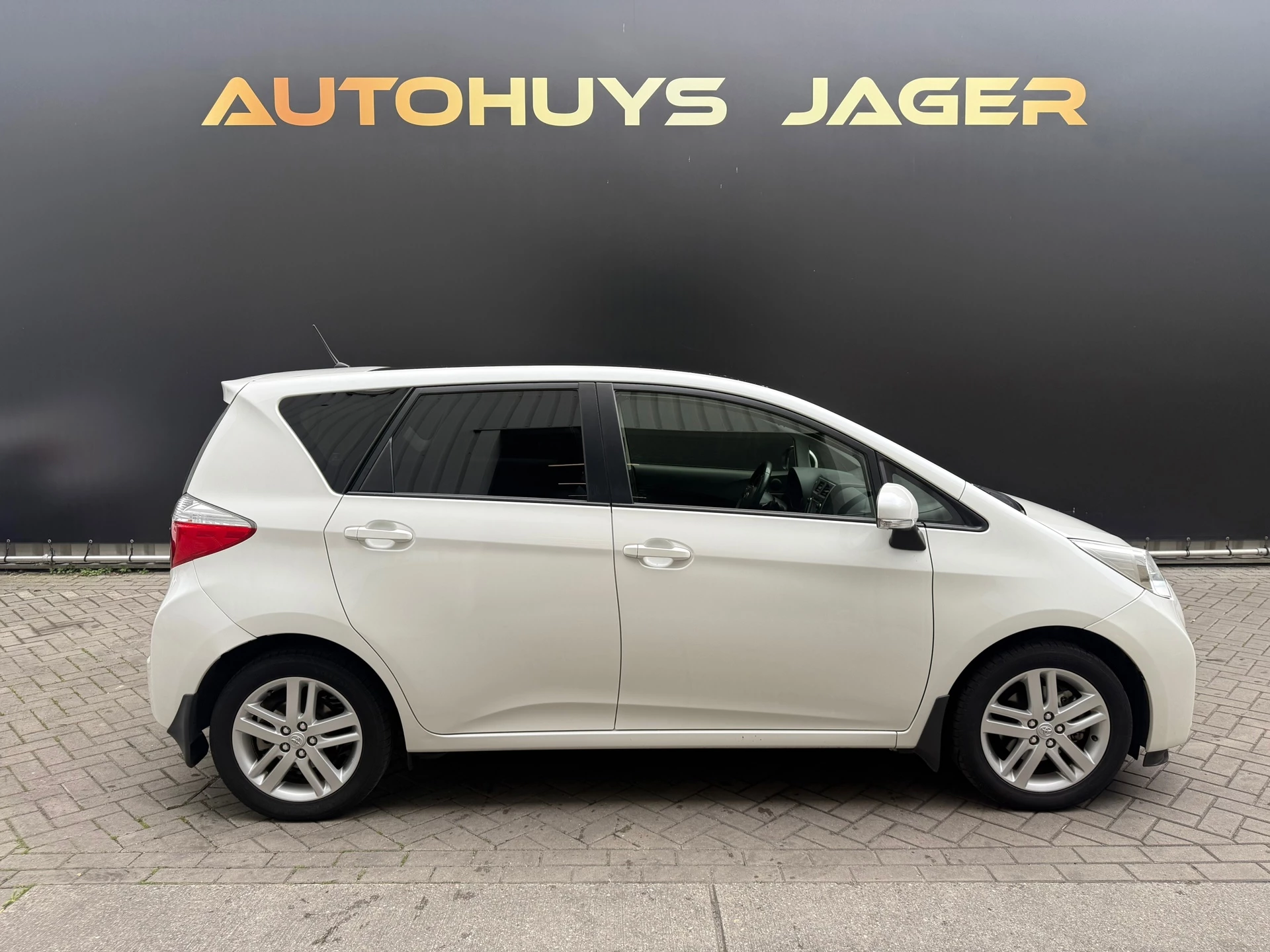 Hoofdafbeelding Toyota Verso-S