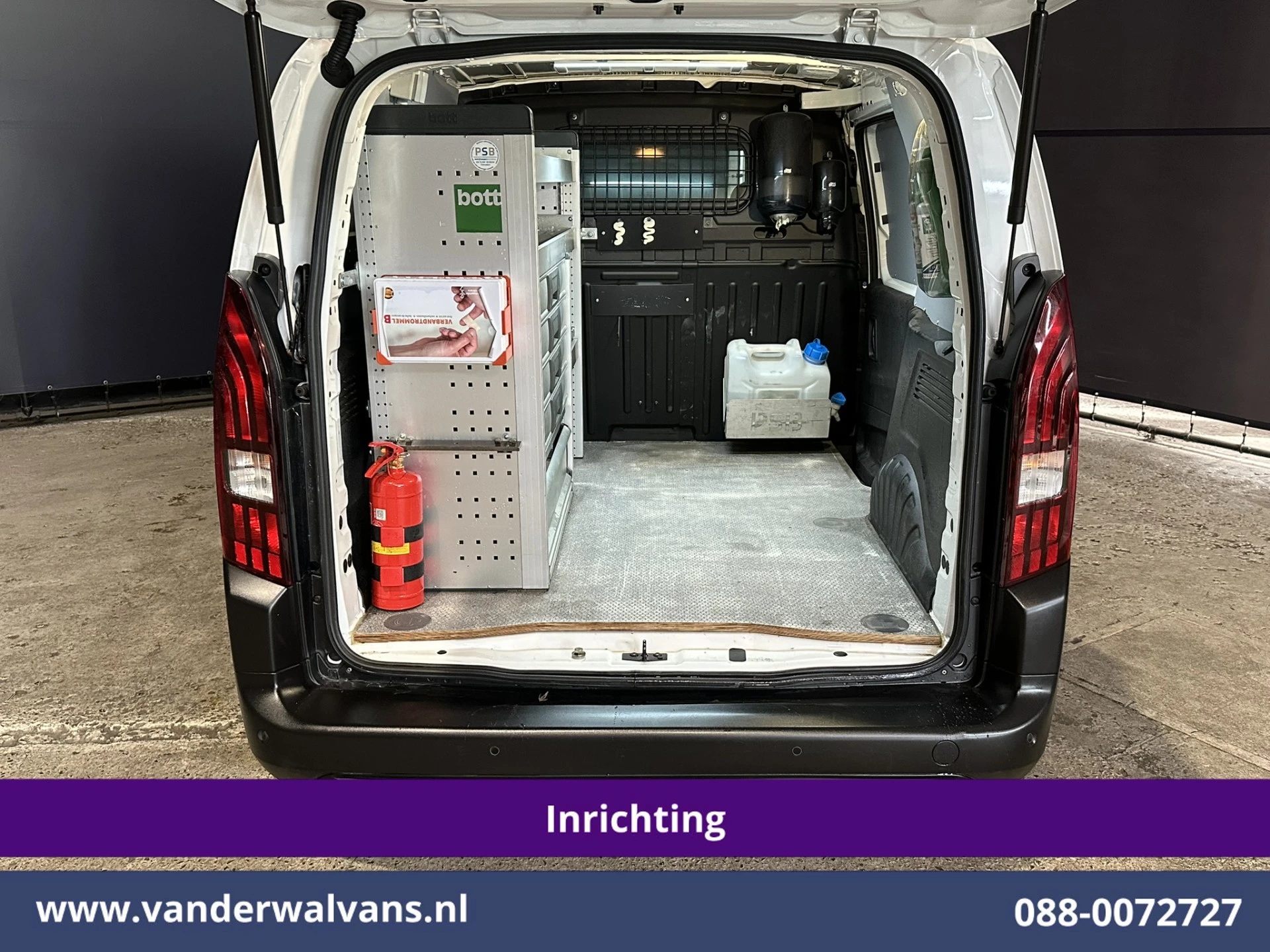 Hoofdafbeelding Peugeot Partner