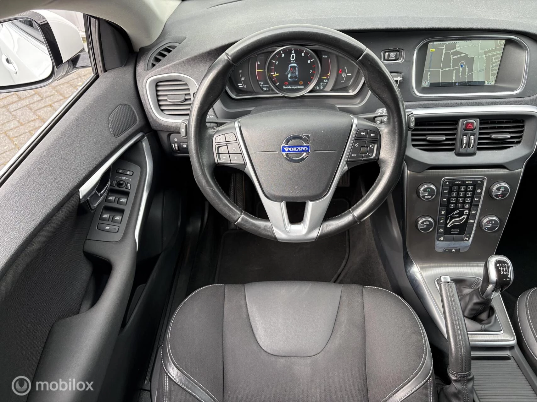 Hoofdafbeelding Volvo V40