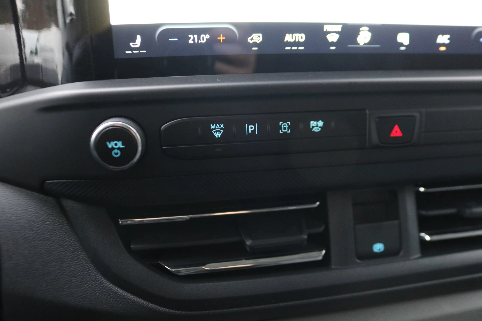 Hoofdafbeelding Ford E-Transit Custom