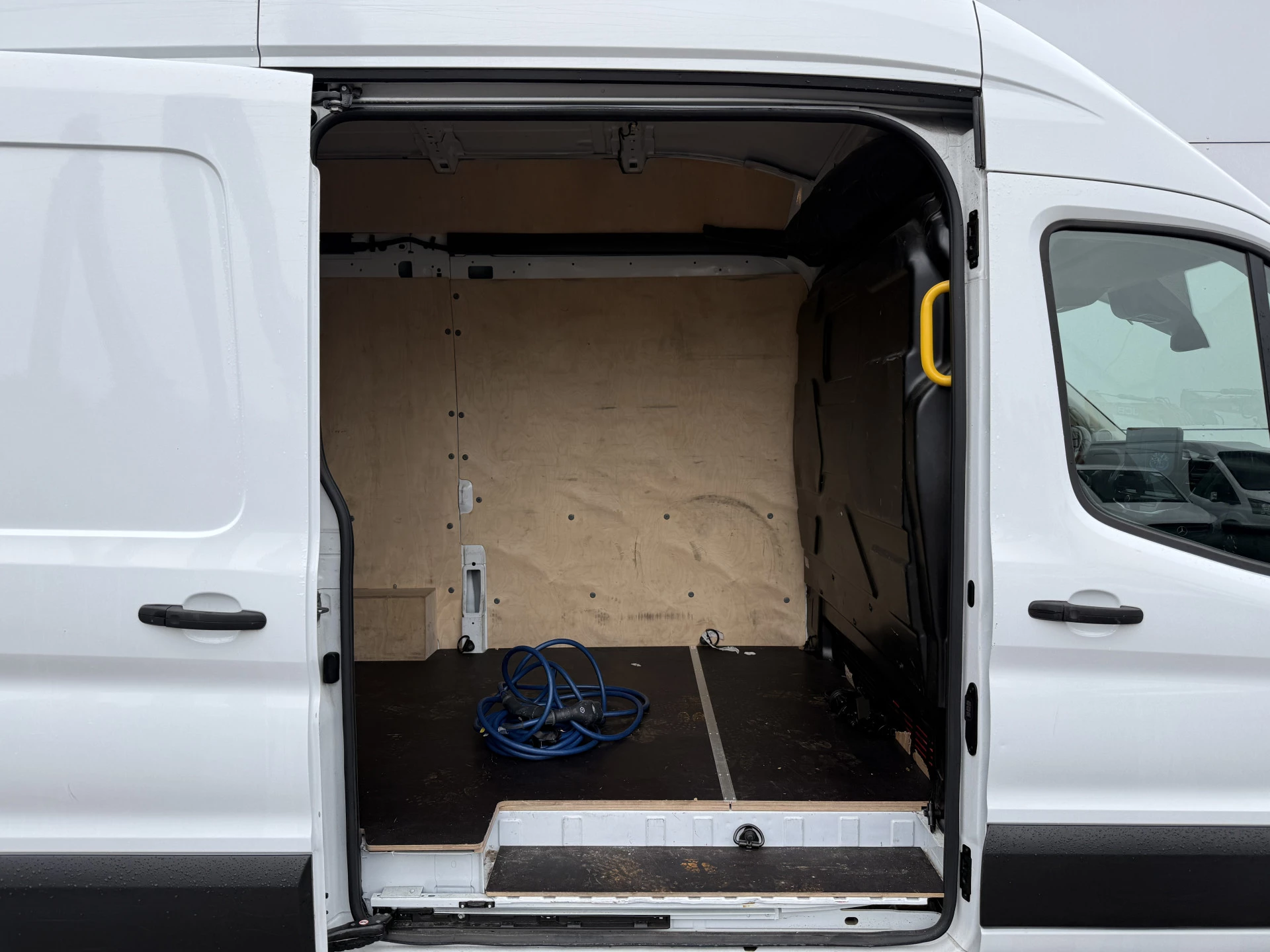 Hoofdafbeelding Ford E-Transit